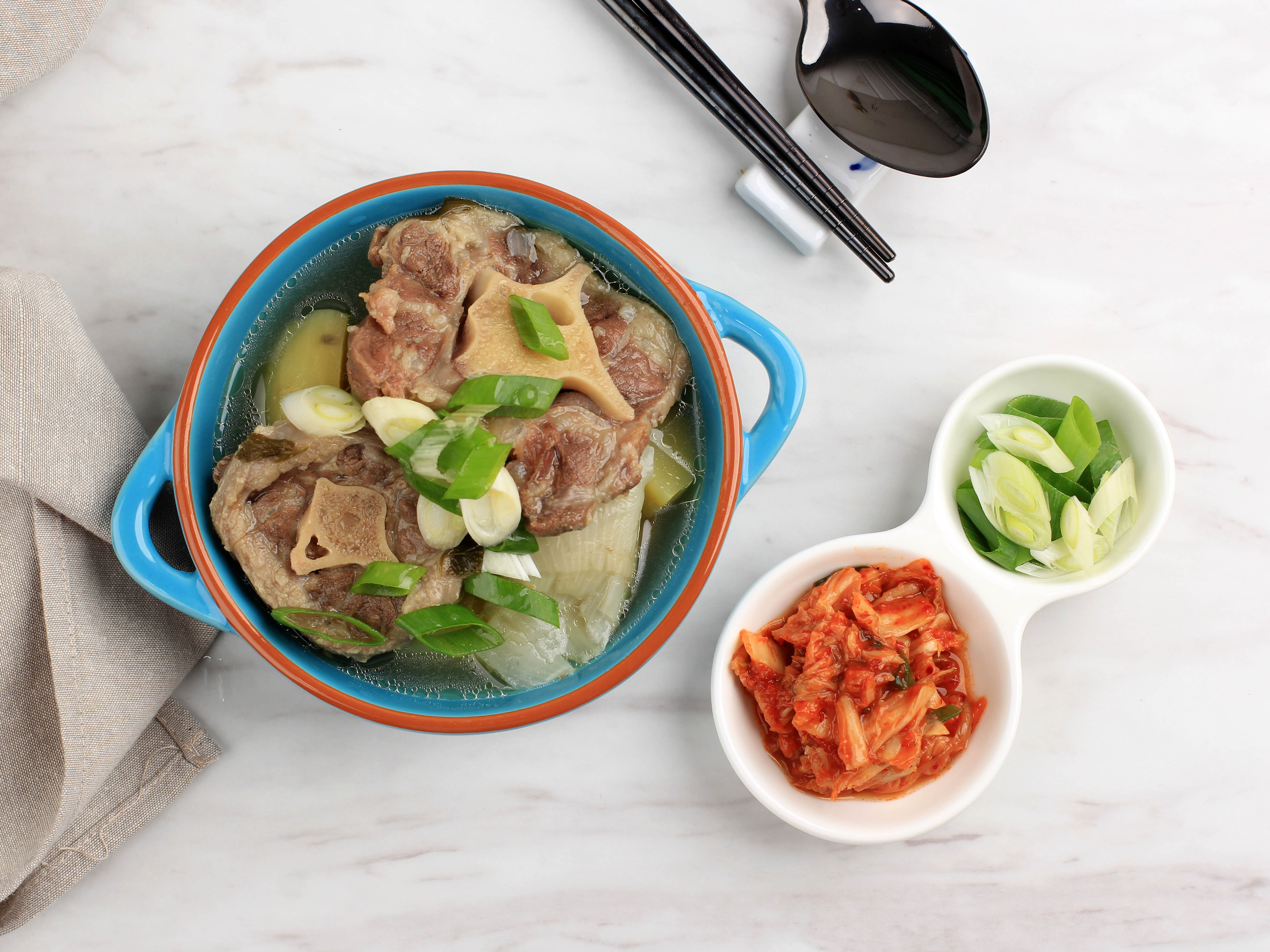 Kimchee Oxtail Soup 