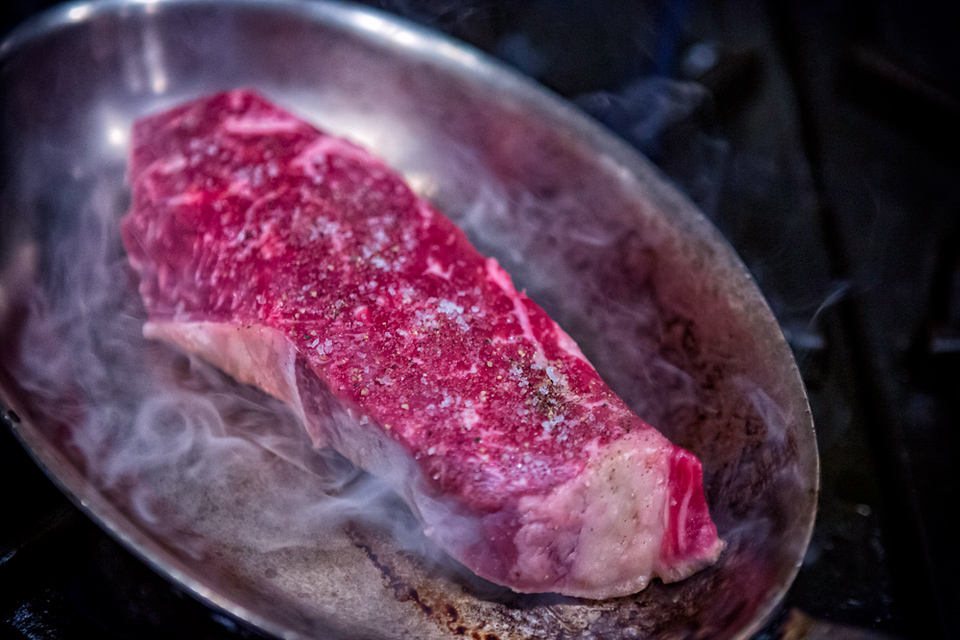 how to cook a frozen steak