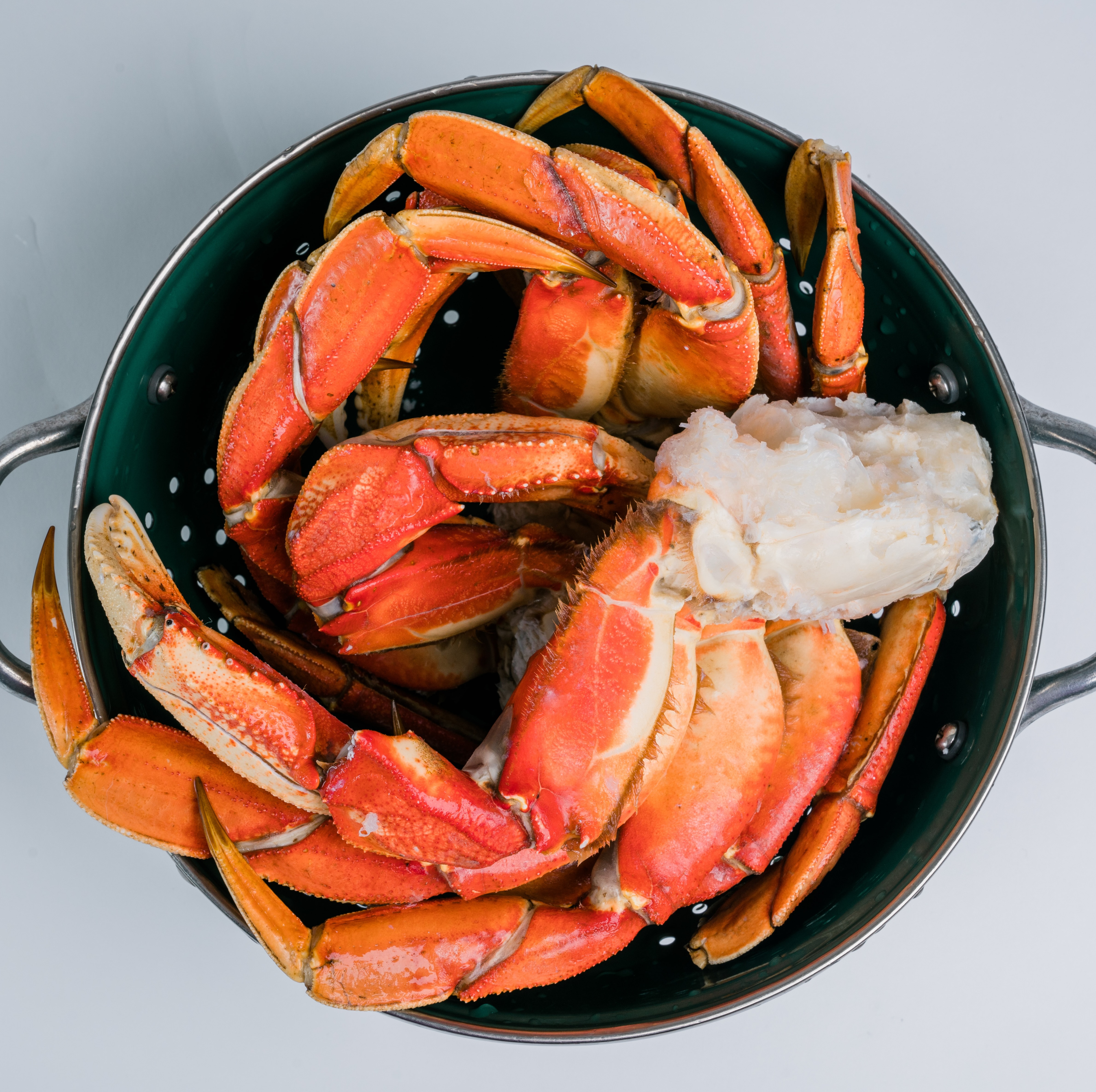 Image of Wild Alaskan Dungeness Crab Legs