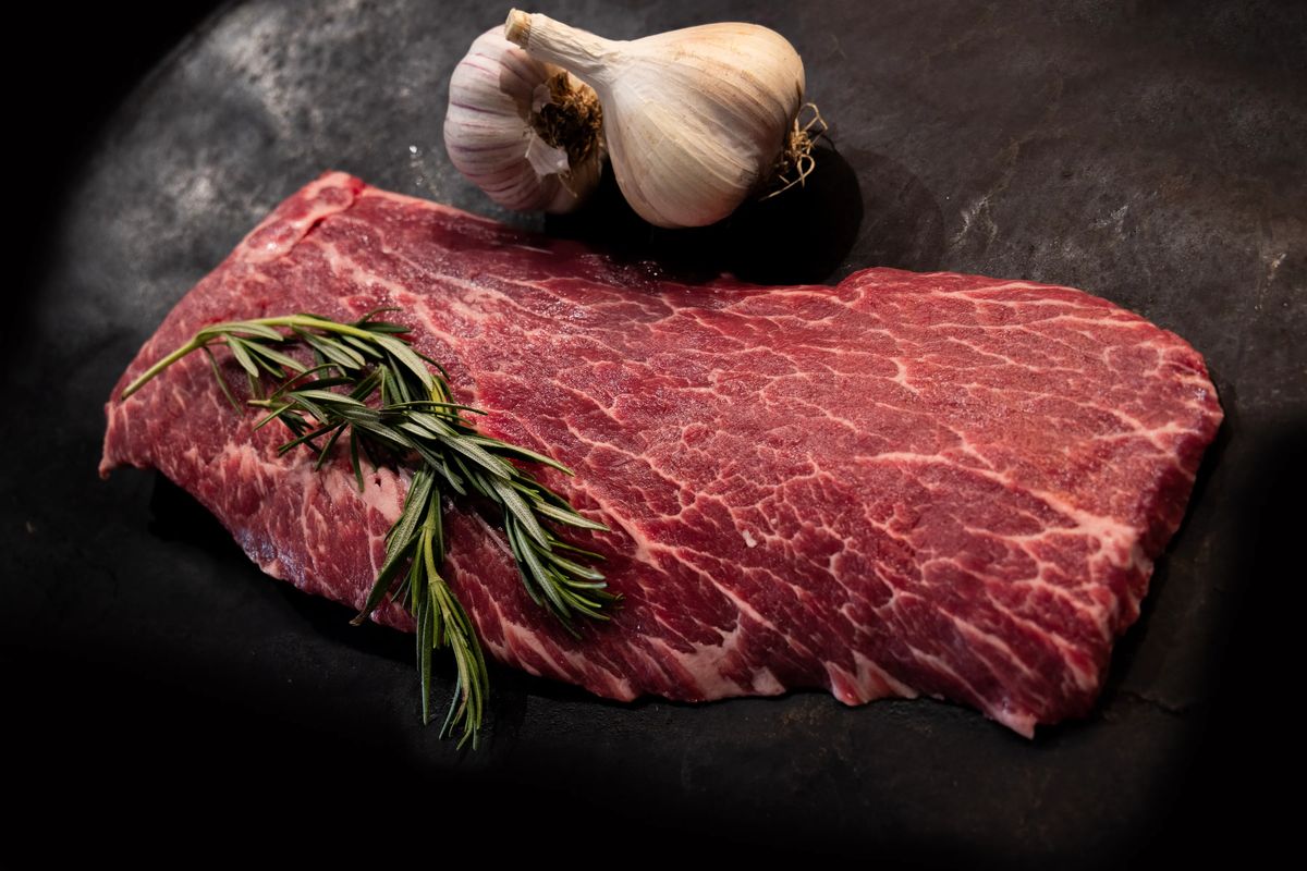 Image of Whole Flat Iron Steak