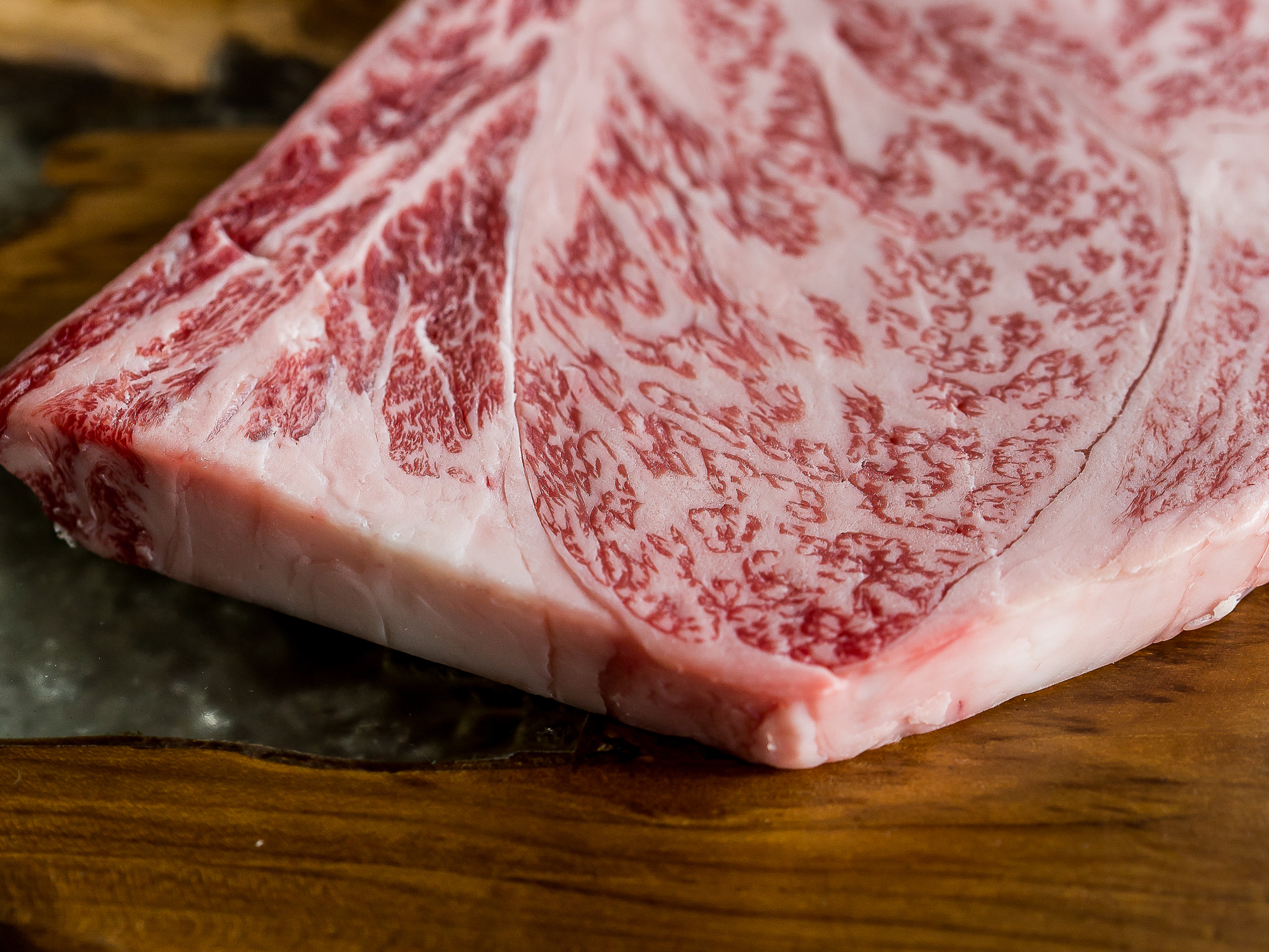 Cutting Beef Like the Japanese